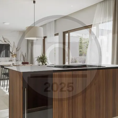 بيت للعطل Beautiful Home In Tar