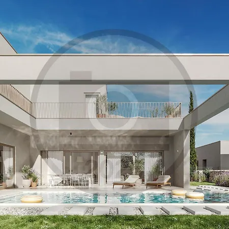 Beautiful Home In Tar *