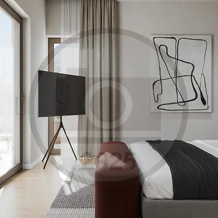 Beautiful Home In Tar * ポレッチ